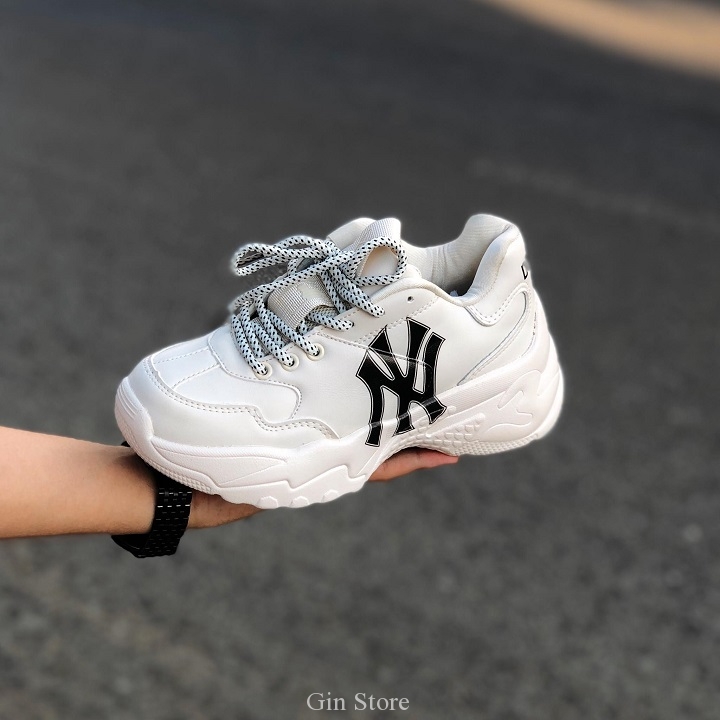 Gucci Gucci X MlB Rhyton New York Yankees Chunky Sneakers  White Sneakers  Shoes  GUC1236855  The RealReal