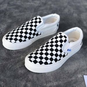 Vans Caro